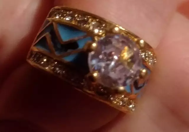 1. Снимка на Луксозен пръстен - халка Дайъмонд