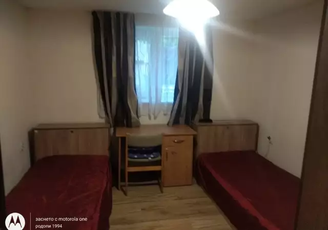 1. Снимка на обзаведена самостоятелна стая в Пловдив - с кухня и WC