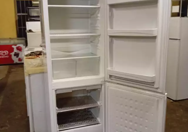 4. Снимка на хладилник амика с шест месеца гаранция