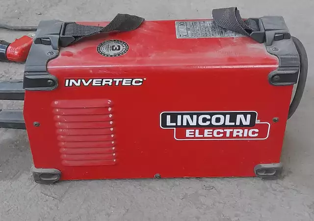1. Снимка на Инверторен електрожен Lincoln Electric 160sx
