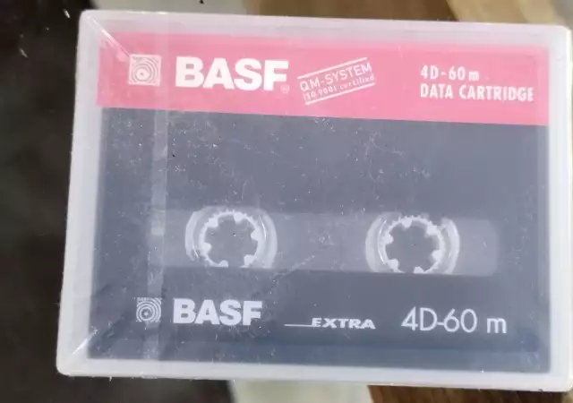 9. Снимка на Касета за данни - BASF 4D - 60m Dds Data Cartridge нови 