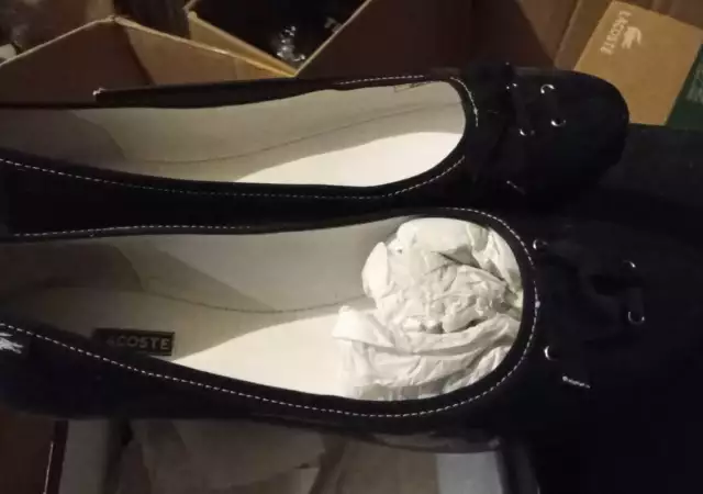 3. Снимка на дамски обувки lacoste нови в кутия размер 40