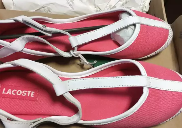 дамски обувки lacoste нови в кутия размер 40