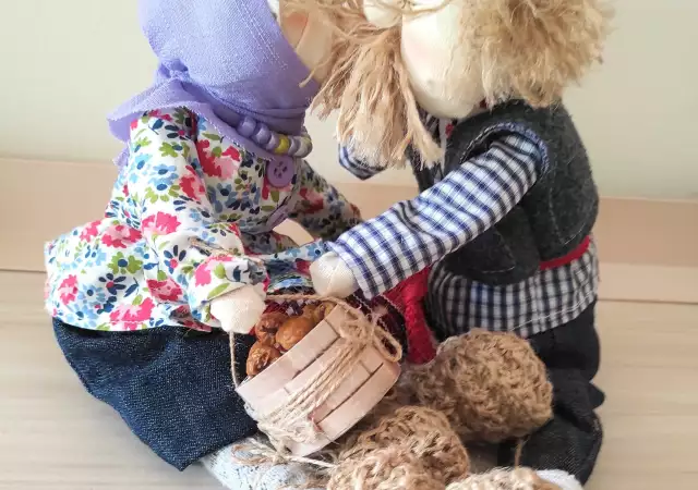 Кукла баба и дядо. Ръчна изработка Мека играчка от текстил.