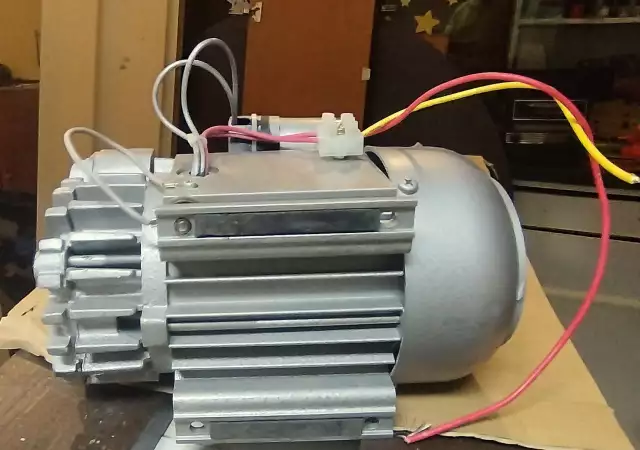 8. Снимка на Вакуумна помпа 220V монофазна vacutronics vacuum pump DV