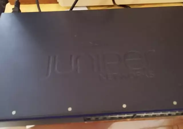 6. Снимка на Juniper Networks EX2200 ex 2200 - 24T - 4G Суич 24 - портов превк