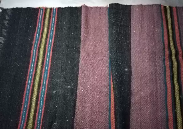 Домашно тъкани черги и килими