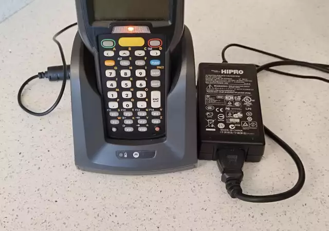 1. Снимка на Motorola Symbol MC3090 Мобилен баркод четец - терминал ске