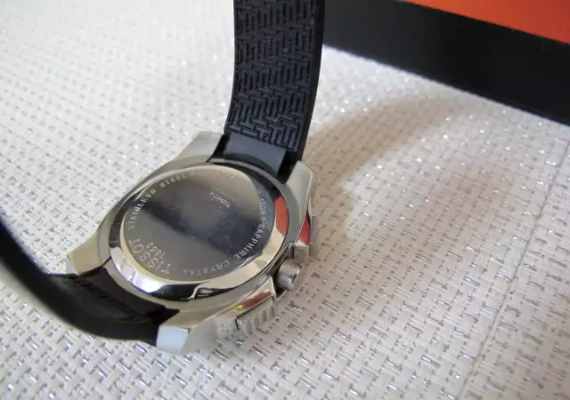5. Снимка на Tissot T Sport – Швейцарски мъжки спортен часовник сапфир