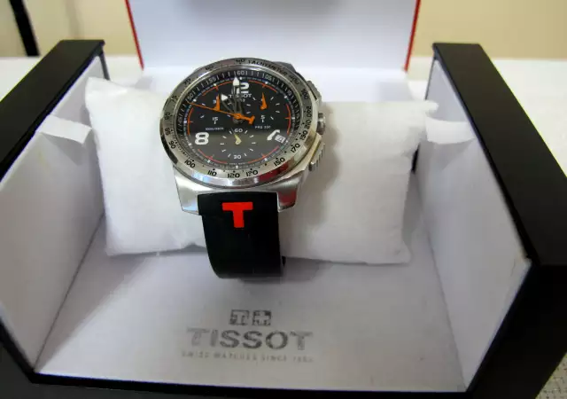 7. Снимка на Tissot T Sport – Швейцарски мъжки спортен часовник сапфир