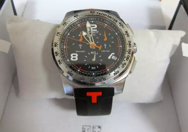 12. Снимка на Tissot T Sport – Швейцарски мъжки спортен часовник сапфир