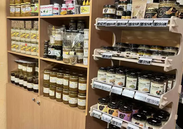 1. Снимка на Продажба на мед и пчелни продукти, здравословни храни