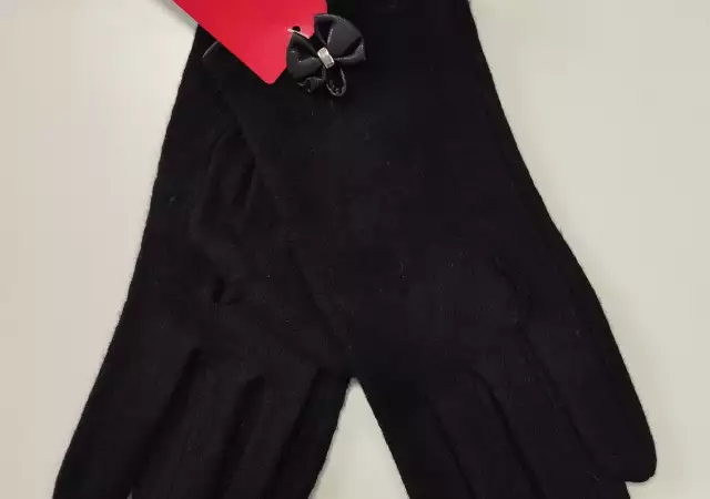 Дамски ръкавици кашмир в черен цвят - 8