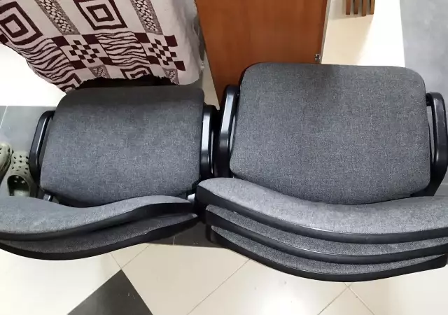 Стол - посетителски офис столове текстилна дамаска сива 5бр