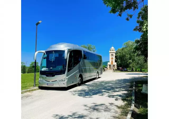 Туристически автобус под наем