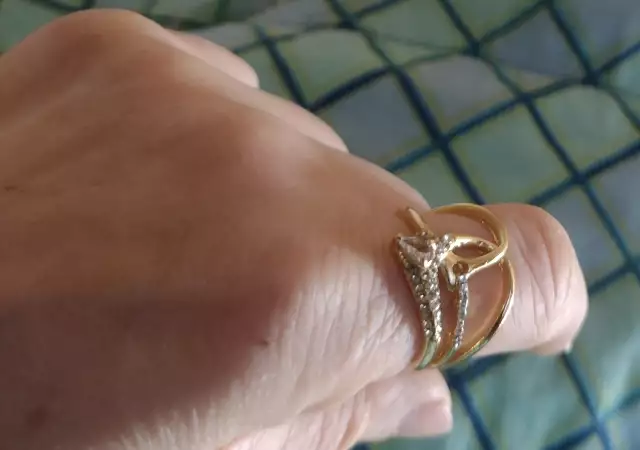 2. Снимка на Дамски пръстен Алия