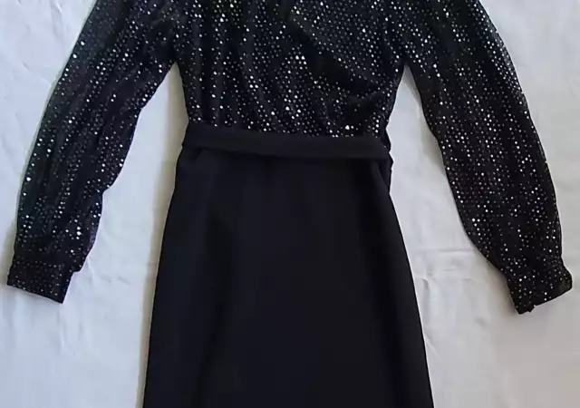 3. Снимка на Черна рокля с пайети