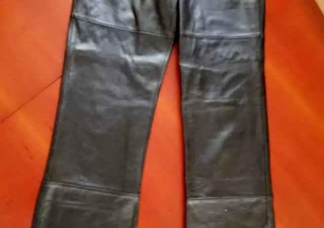 2. Снимка на панталон черен кожен