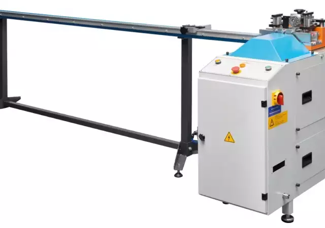 Машина за рязане на PVC стъклодържатели машина за производст
