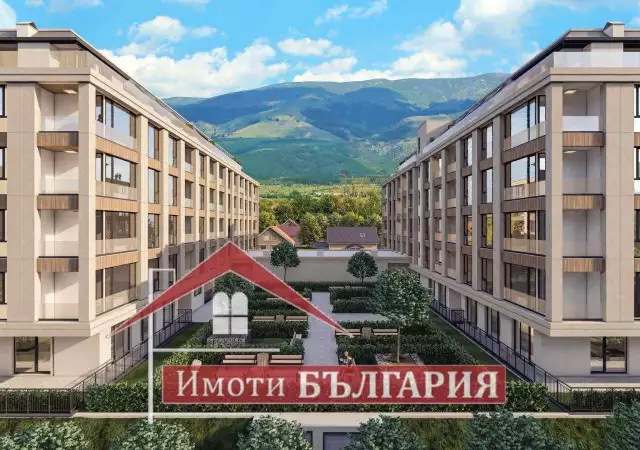 1. Снимка на Двустаен апартамент в гр.Карлово, обл.Пловдив
