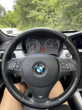 9. Снимка на BMW 330 3.0XDrive Mpaket