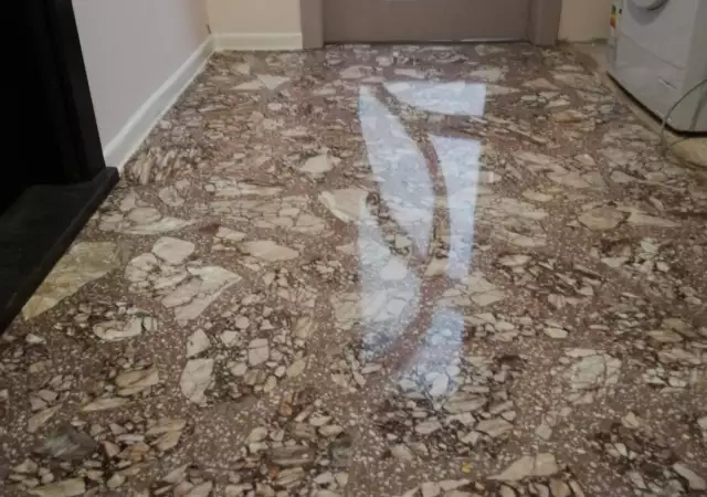 5. Снимка на Диамантено шлайфане на подове от мрамор и мозайка