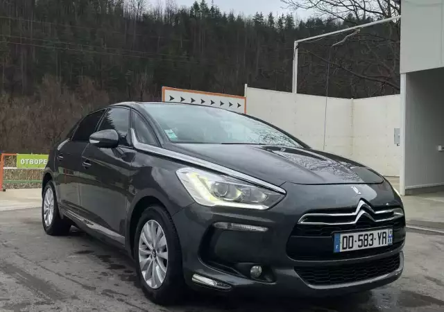 Citroen DS5 1.6e - HDI 140000km.