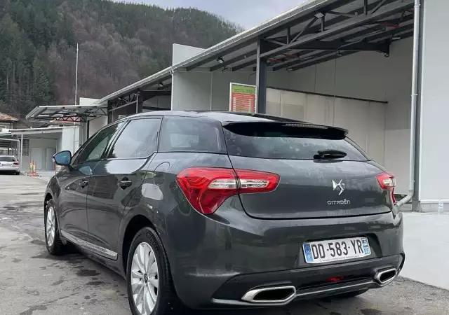 Citroen DS5 1.6e - HDI 140000km.