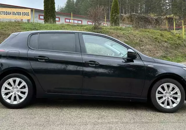 4. Снимка на Peugeot 308 1.5BlueHDI 131к.с. 62600км.