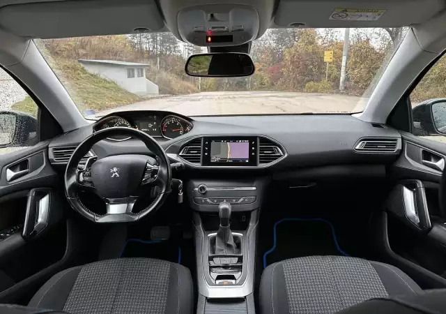 11. Снимка на Peugeot 308 1.5BlueHDI 131к.с. 62600км.