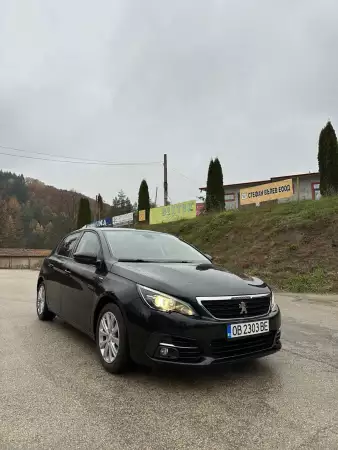 Peugeot 308 1.5BlueHDI 131к.с. 62600км.