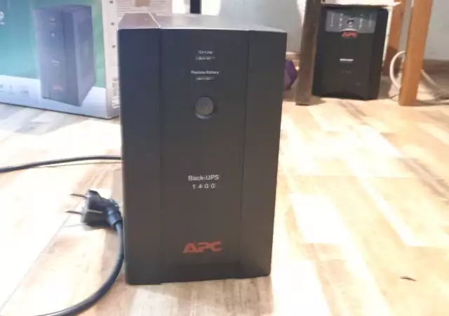 1400 black UPS APC