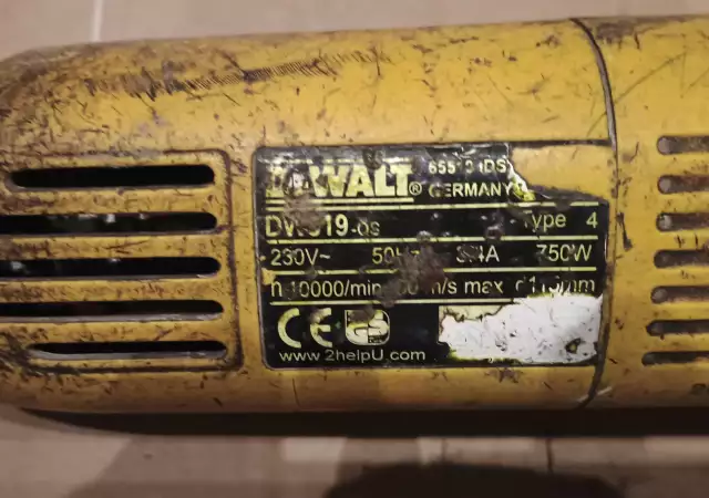 2. Снимка на Ъглошлайф DEWALT DW810 4 Inch Angle Grinder 750 Watt