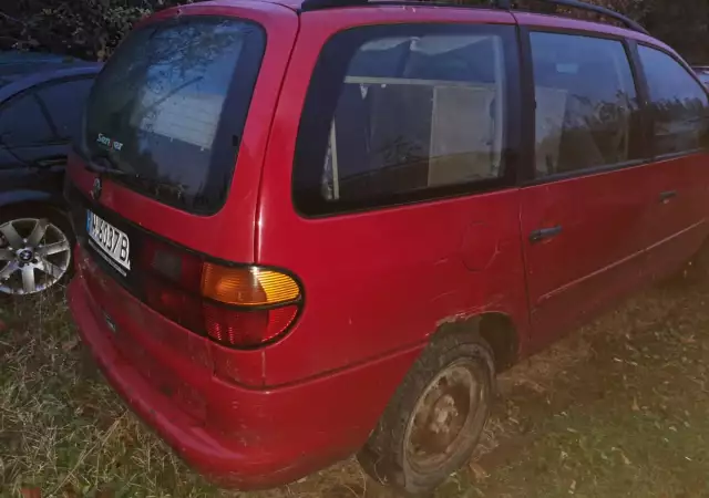 VW Sharan 1.9tdi 96г. цял или за части