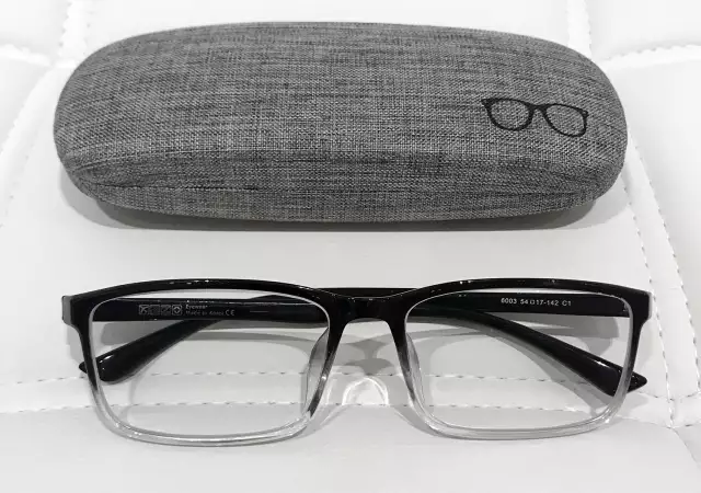 19. Снимка на Пластик - титаниеви диоптрични очила Eyewear - 1, 75