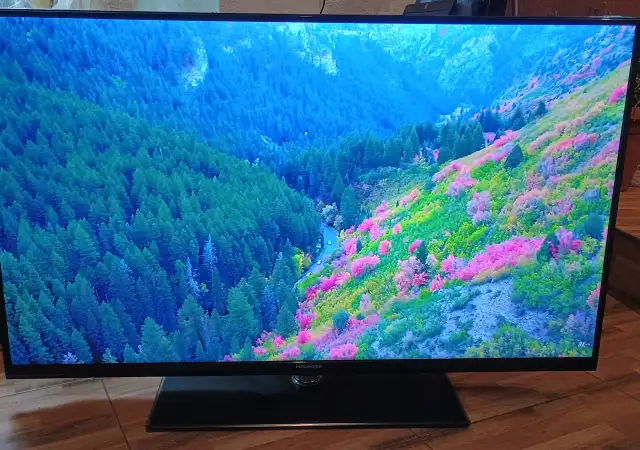 9. Снимка на телевизор Hisense LED Backlight TV; модел LTDN50K166WSEU
