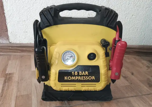 мултифункционална станция за кола. LED крушка; нов акумулатор 12V 18AH; вграден компресор.