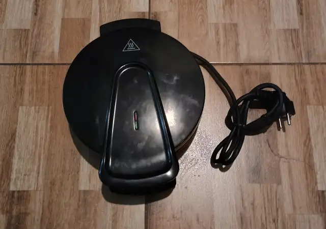 гофретник SilverCrest SWE 1200 D1 1200W