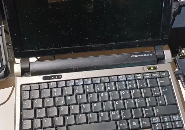 Лаптоп Acer Aspire One KAV60
