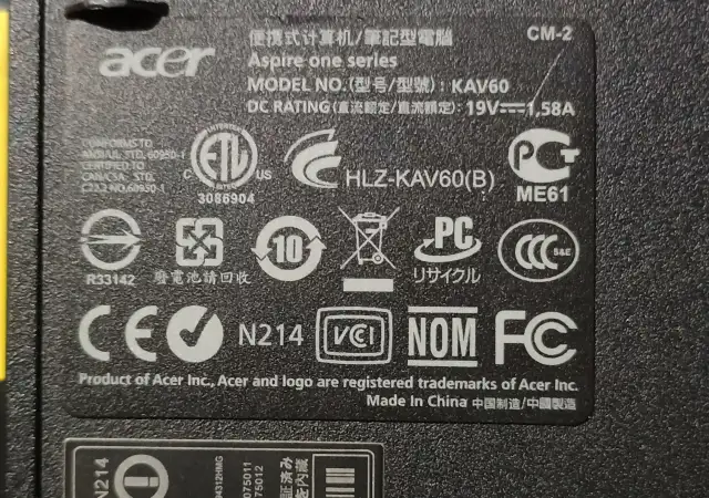 Лаптоп Acer Aspire One KAV60