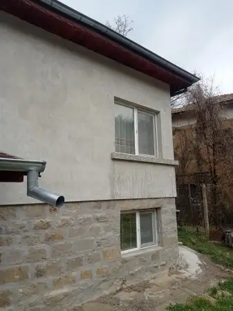 Реновирана къща до Трявна