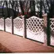 . Снимка на Бетонова релефна сглобяема ограда от армирани панели акция