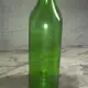 . Снимка на бутилки и буркани