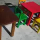 . Снимка на детски столчета и маси