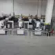 . Снимка на CNC зачистваща машина за PVC рамки