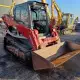 . Снимка на Верижен мини челен товарач Takeuchi TL12V - 2 6000кг ПОД НАЕМ