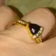 . Снимка на Нежен пръстен с циркон и кристал
