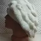 . Снимка на Дамска плетена шапка барета, бяла - 15